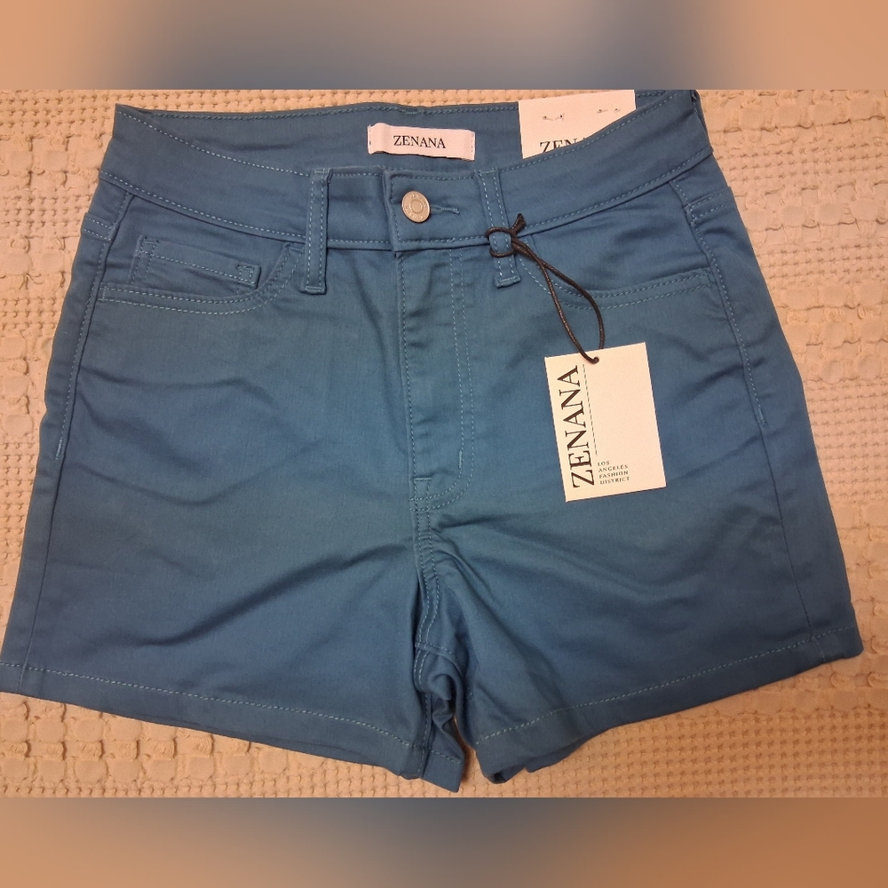 Zenana Outfitters High-Waist Women’s Shorts